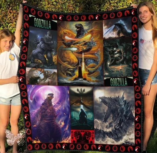 god zilla Great War Fleece Blanket