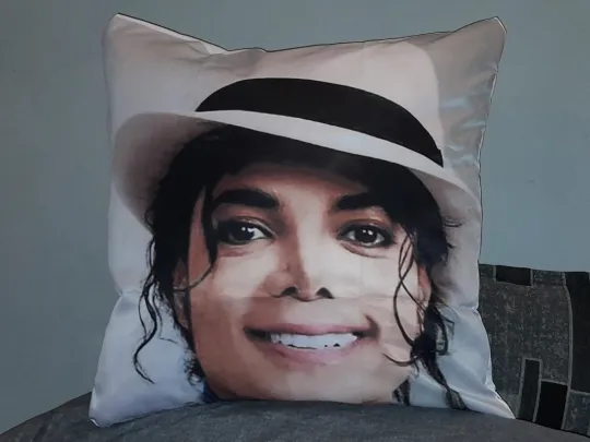 Michael Jackson Throw Pillow Cover