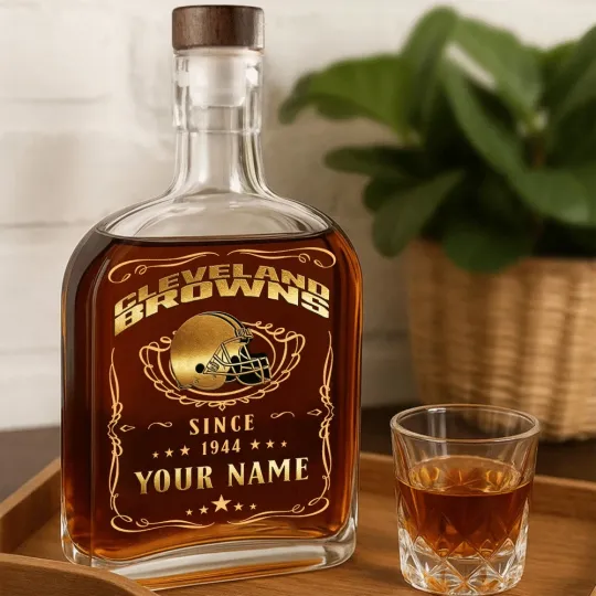 Discover Personalized Cleveland Football Brownss Team Whiskey Decanter Whiskey Bottle