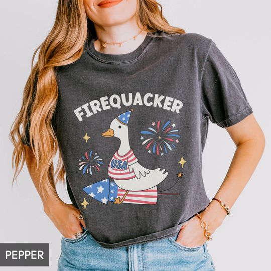 Comfort Colors Firequacker Goose Funny July 4th Womens Boxy Tee, Silly Fireworks Shirt, Stars & Strips USA Flag shirt Cropped patriotic top