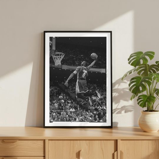 Kobe Bryant Poster, Motivational Sports Print, Basketball NBA Wall Art, Vintage Basketball Sports Legend Decor, Black and White Poster