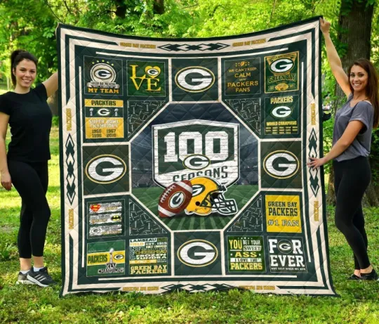 Discover Green Bay Packerss Premium Quilt