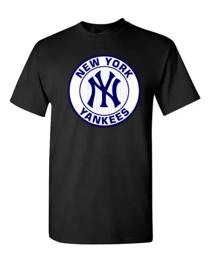 Discover NY Yankees Logo T-Shirt Unisex