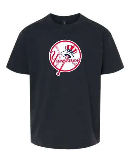 Discover NY Yankees Graphic Logo T-Shirt Unisex
