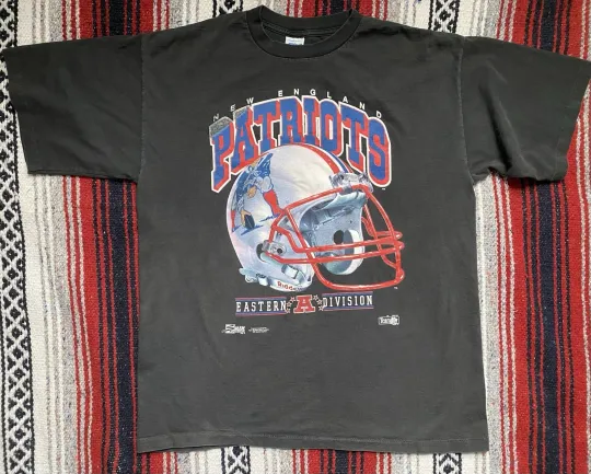 Discover Vintage 1992 New England Patriots Black T-Shirt Size XL Salem Sportswear 90s football