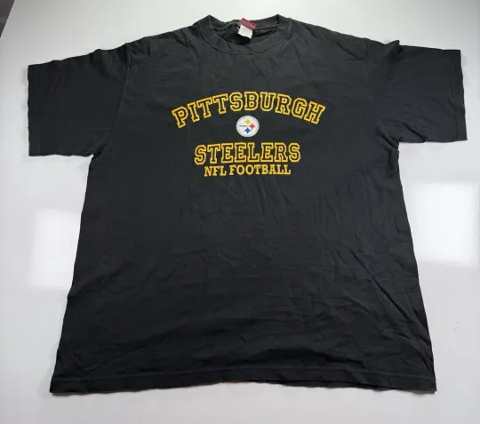 Discover Vintage Pittsburgh Steeler football Football T-Shirt XL Black 90s style