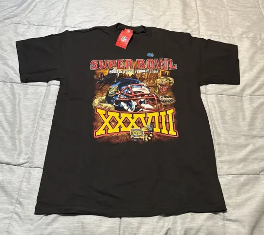 Discover Vintage football 2004 Super Bowl Short Sleeve T Shirt Men’s L BRAND NEW
