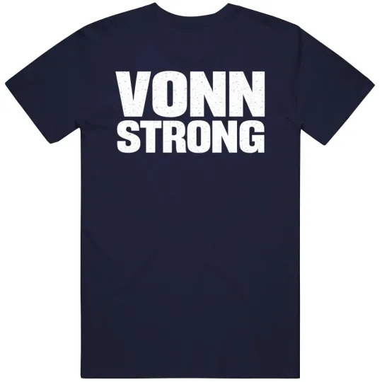 Discover Vonn Strong Lindsey Vonn Fan Unisex Great Gift Idea v2 T Shirt
