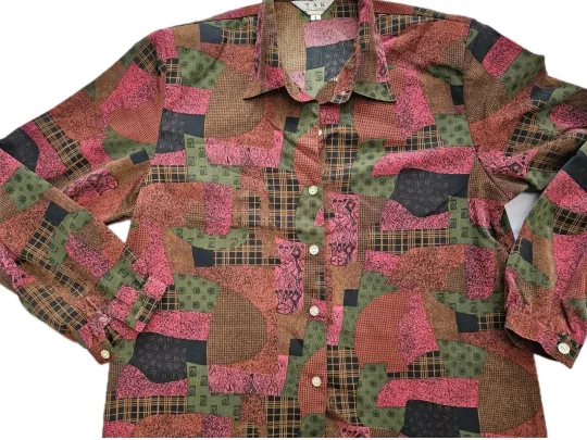 Discover Tak High Fashion Women's Large Retro Quilted Print Button-Up Blouse  Vintage