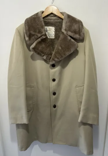Discover Flawless  Vintage 70’s London Fog Faux Fur Lined Beige Trench Coat Men's 42 Long