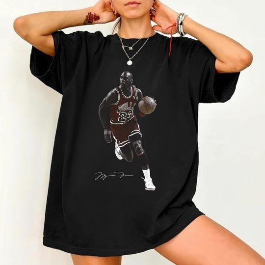 Vintage basketball Graphic Tee, Michael Jordan t-shirt, Retro Sports Fan Shirt