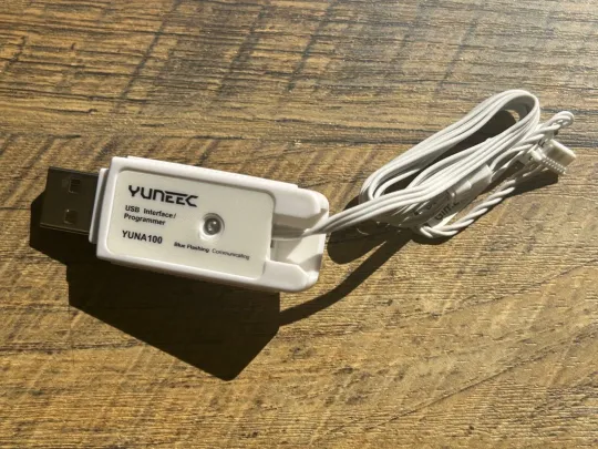 Discover Yuneec USB Interface / Programmer : Yuneec Q500  YUNA100