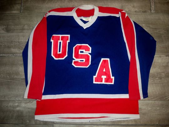 Discover Vintage Cooper Team USA Olympics Miracle on Ice Hockey #9 Broten Jersey