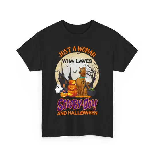 Discover Funny Halloween T-Shirt for Scooby-Doo Fans