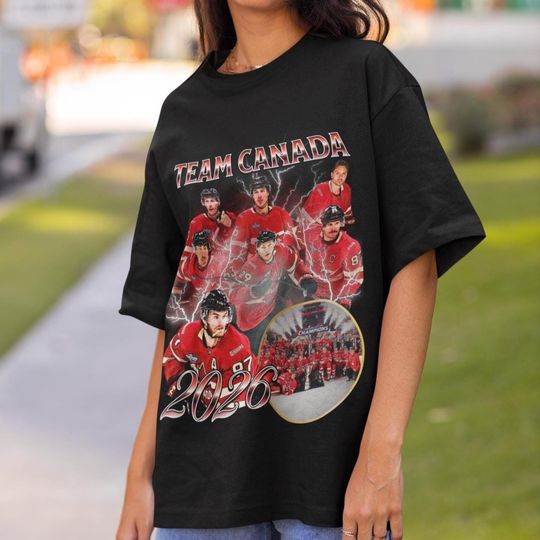 Team Canada 2026 Milan Olympics Shirt Vintage Team Canada Fan Hockey Design Retro Gift Classic Graphic Tee Unisex T-Shirt Limited Edition