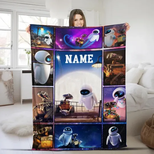 Discover Disney Wall-E And Eve Valentine's Day Cute Robot Coupe Customize Fleece Blanket