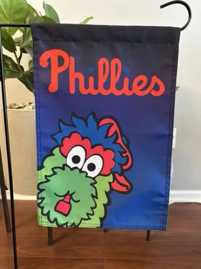 Philadelphia Phillies Philly Phanatic Garden Flag