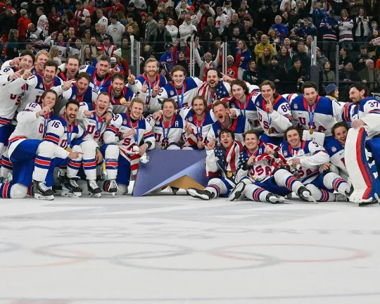 Discover 2026 USA OLYMPIC GOLD MEDAL HOCKEY TEAM 8X10 PHOTO