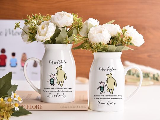Personalized Small Winnie The Pooh Bud Vase, Thank You Teacher, Gifts for Teacher, Friend, Teacher Vase, Thank You Gift, Christmas Gift