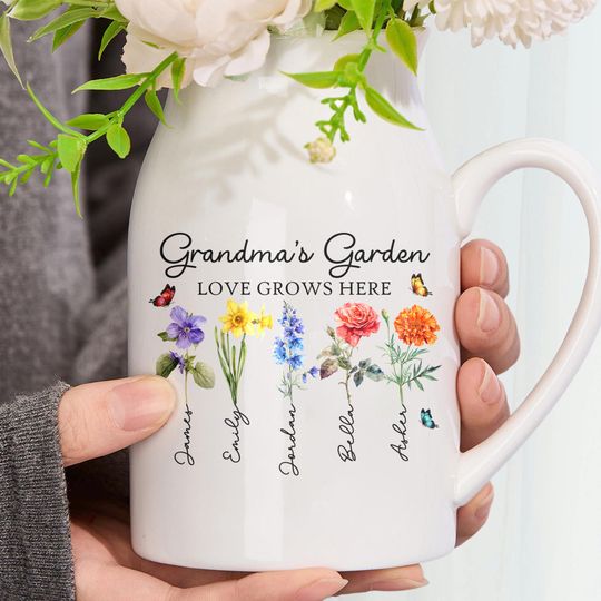 Personalized Birth Month Flower Ceramic Vase, Custom Mother's Day Ceramic Flower Vase, Mothers Day Vase, Grandma Birth Month Garden Vase