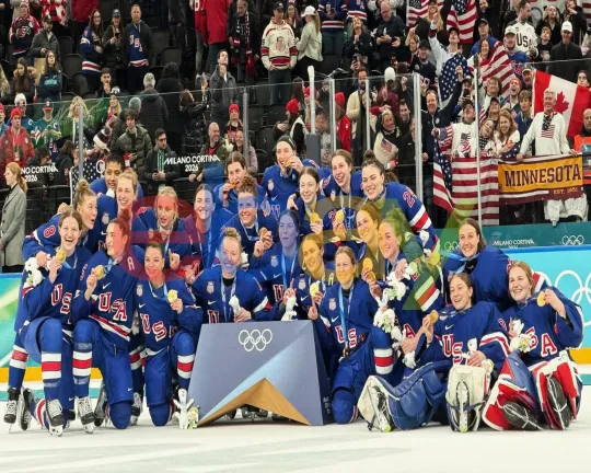 Women's 2026 Winter Olympics Gold Team USA Hockey Champions Group 8x10 NHL Photo