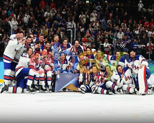 2026 Winter Olympics Gold Team USA Hockey Champions Group 8x10 NHL Photo
