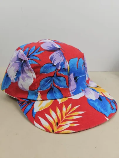 Discover Vintage Wendys Hawaiian Floral AOP Blank 4 Panel Trucker Hat Snapback Cap