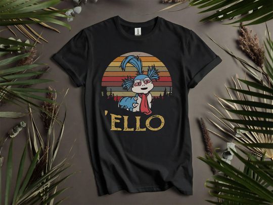 Discover Ello Worm Labyrinth Retro Vintage T-Shirt