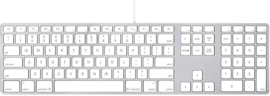 Discover Genuine Apple A1048 English wired full size USB keyboard