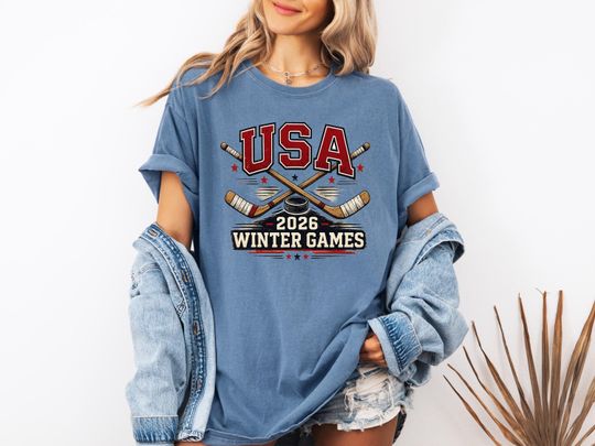 Comfort Colors Unisex USA Hockey Shirt 2026 Winter Games, American Ice Hockey T-Shirt, Retro Varsity Sports Fan Gift, Patriotic Fan Tee