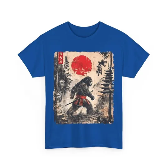 Discover Samurai Bigfoot Japanese Vintage Graphic Ukiyo-e Art Funny T-Shirt Size S-5XL