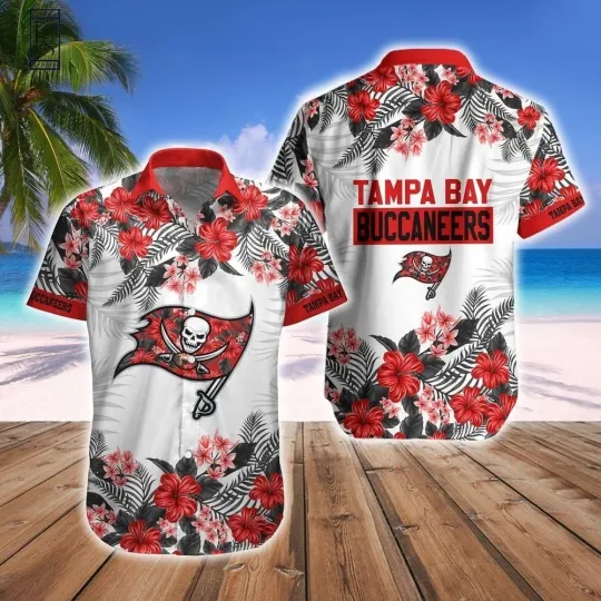 Discover Personalized Tampa Bay Football Buccaneerss Team Hawaiian Shirt Button Down