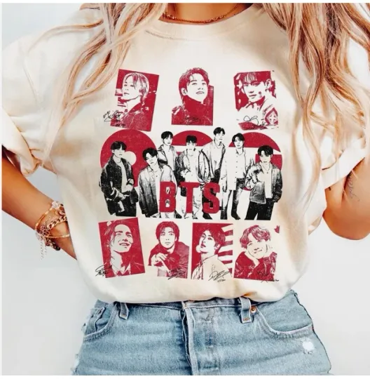 BTS Concert World Tour 2026 T-Shirt - Vintage Style ARMY Fan Tee