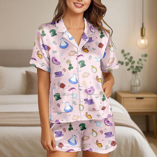Alice in Wonderland Short Pajamas Set, Mad Hatter Pajamas Set, Disney Sleepwear, Cheshire Cat Pajamas, Christmas Gift