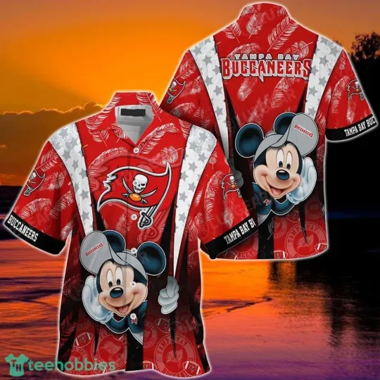 Discover Personalized Tampa Bay Football Buccaneerss Team Hawaiian Shirt Button Down