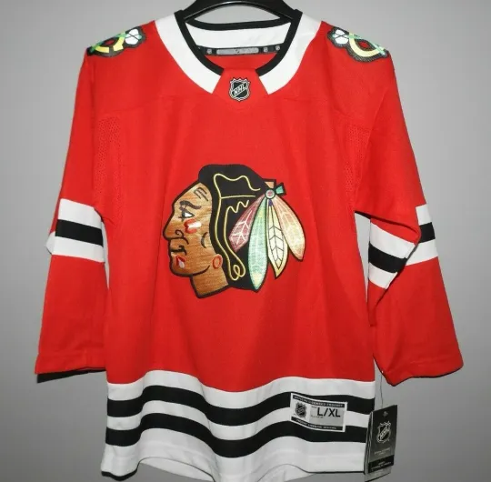 Discover NHL Chicago Blackhawks Men's Hockey Jersey