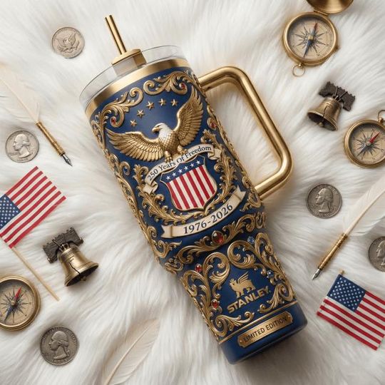Discover 250 Years of Freedom Stainless Steel Tumbler with Handle, Patriotic Eagle Travel Mug 19762026, American Heritage 40oz Cup, 4th of July Gift