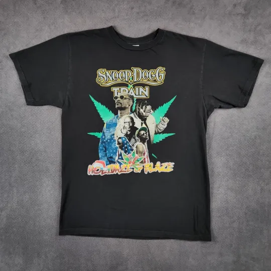 Snoop Dogg T-Pain Holidaze of Blaze Tour T Shirt 2022 Mens