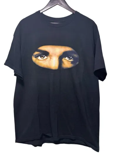 Discover Drake 21 Savage It’s All a Blur Tour T Shirt 2023 Concert