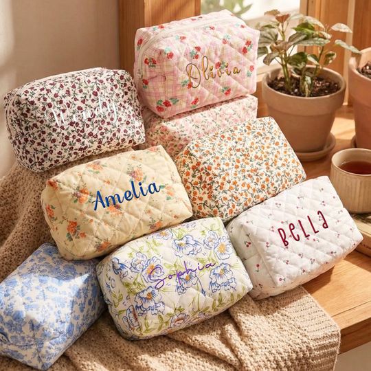 Floral Embroidered Makeup Bag, Personalized Monogrammed Toiletry Bag, Travel Cosmetic Pouch, Bridesmaid Gift for Her