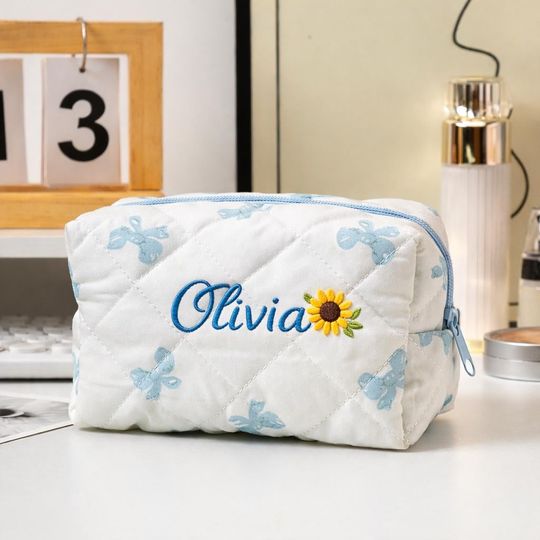 Personalized Embroidered Makeup Bag with Custom Name for Women, Bridesmaid Proposal, Gift for Mom and Bestie