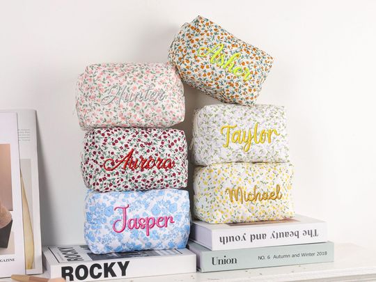 Personalized Embroidered Makeup Bag, Custom Floral Cosmetic Pouch, Travel Makeup Bag, Bridesmaid Gift