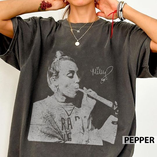 Discover Miley Cyrus Vintage Comfort Colors Shirt