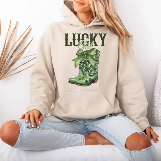 Discover Lucky Girl St Patrick's Day Hoodie Women's Shamrock Pullover