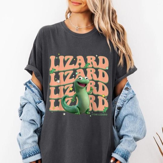 Discover Pixar Hoppers Cute Tom Lizard Groovy Poster T-Shirt T-Shirt, Tom the Lizard Hoppers 2026 T-Shirt, Pixar Hoppers Movie Shirt, Gift For Kids
