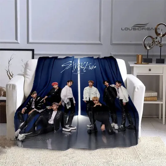 Discover Stray Kids Fleece Blanket