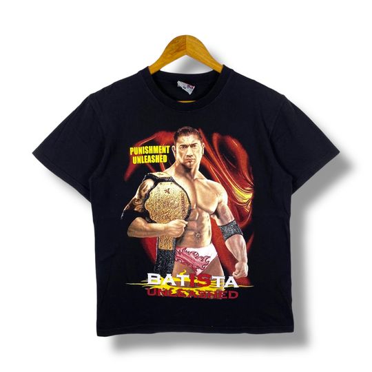 Discover Vintage 2000s Batista Unleashed Wrestling Graphic T-Shirt