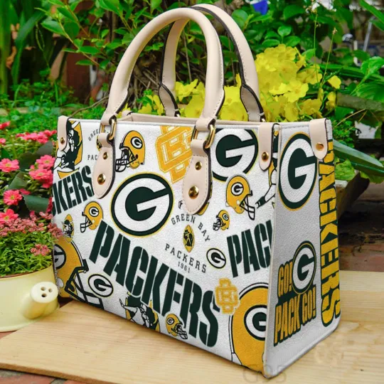 Discover Personalized Green Bay Football Team Packerss Women Leather Handbag Lovers Gift