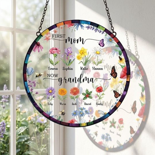Personalized Grandma's Garden Acrylic Suncatcher, First Mom Now Grandma Birth Flower Window Hanging, Mothers Day Gift for Mom Nana 2026