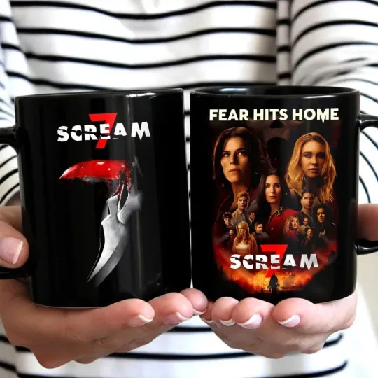 Discover Scream 7 Fear Hits Home Ceramic Mug